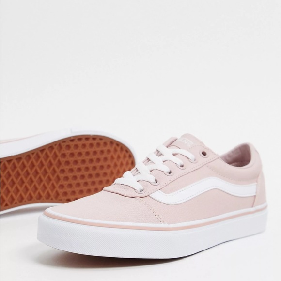 Vans Ward Lo Sneakers - Picture 2 of 7